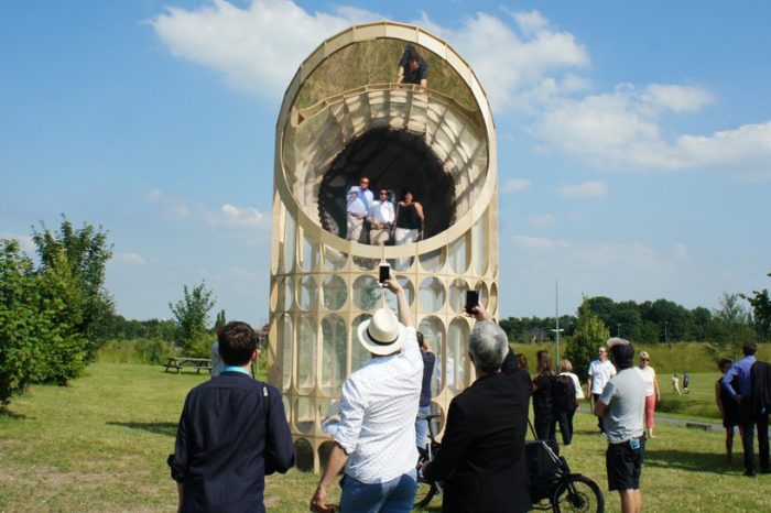 The French Periscope Or Inverted Watchtower – Archibat Mag