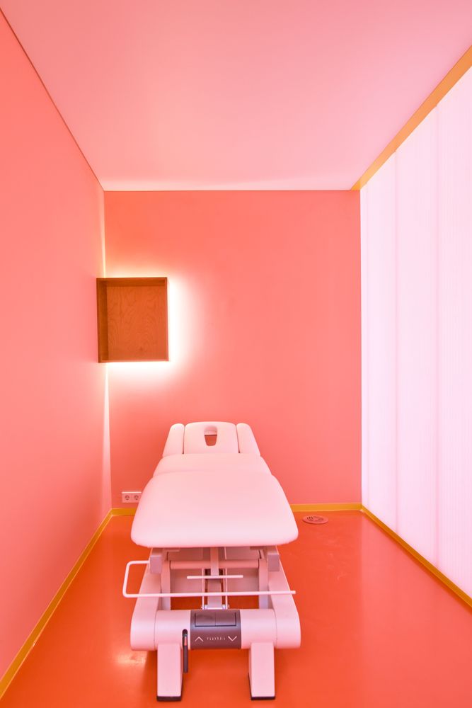 Une clinique aux couleurs thérapeutiques – ArchiBat Mag