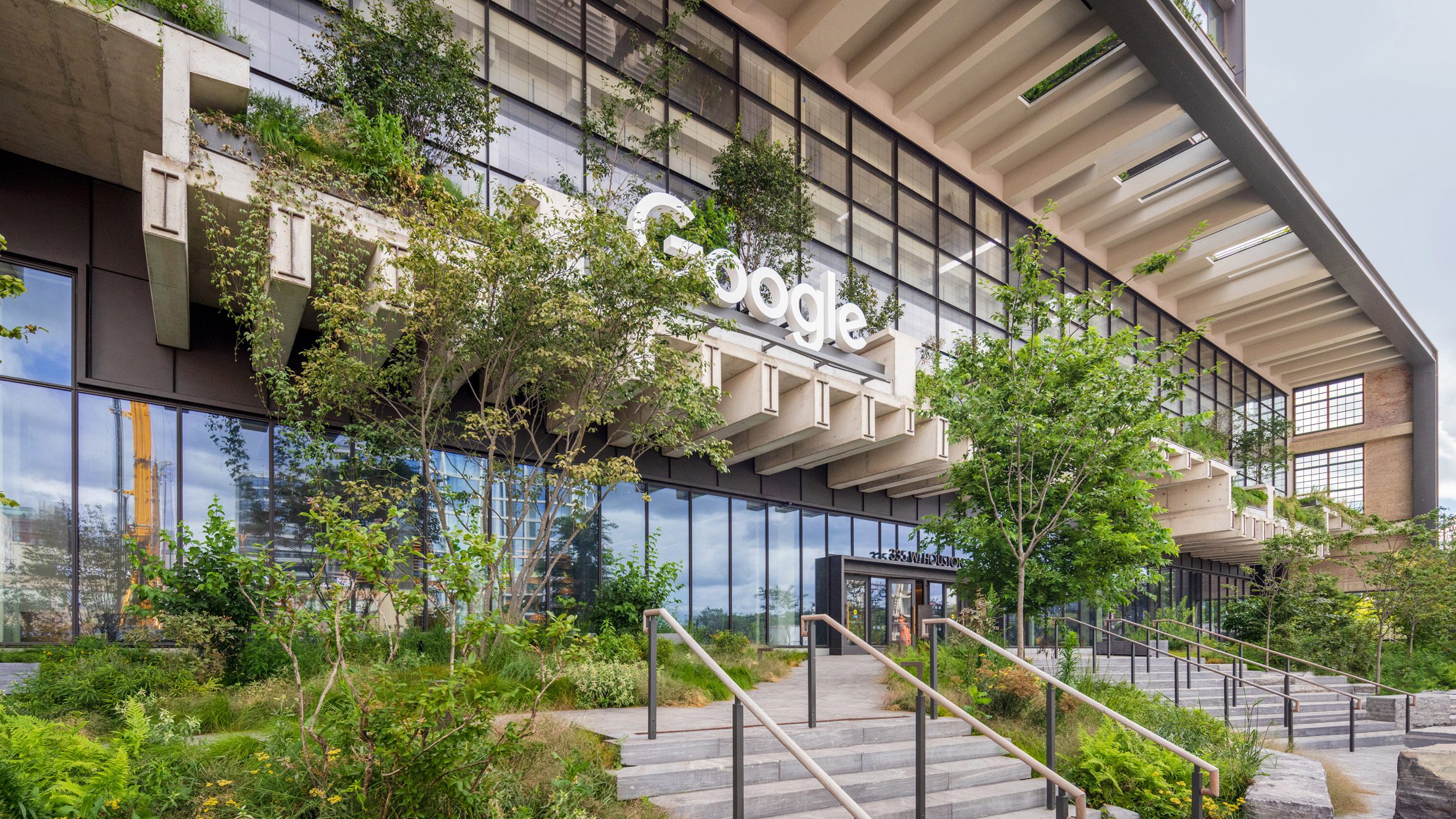 Le siège de Google dans une ancienne gare rénovée - ArchiBat Mag